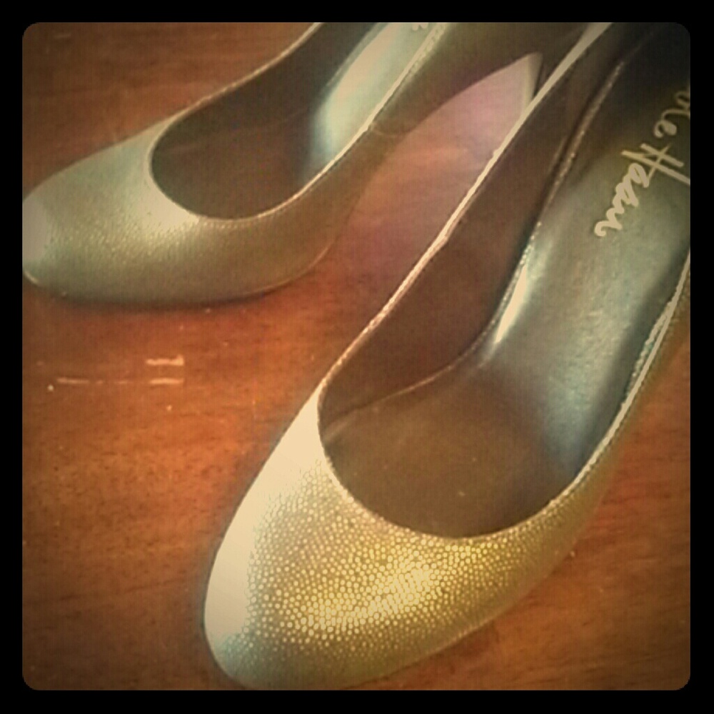 Cole Haan metallic heels